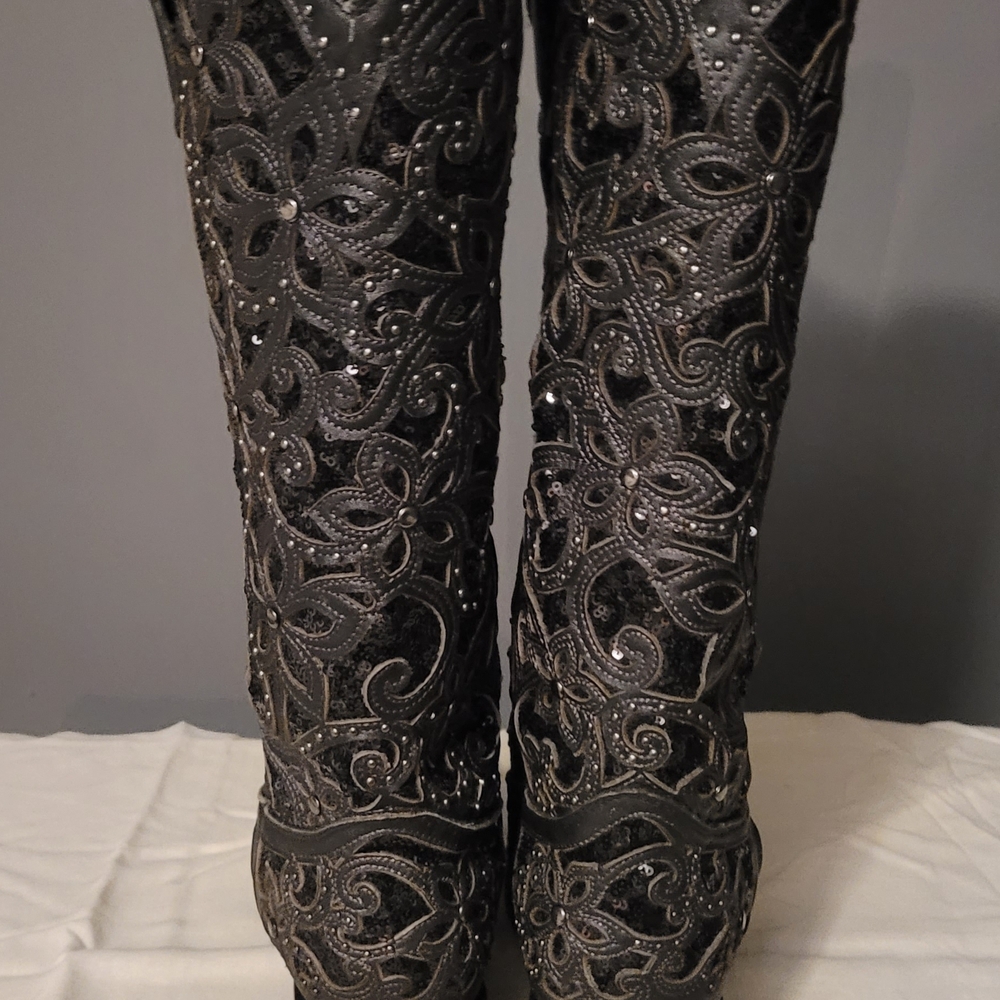 Black Embellished Women’s Heeled Boots - Picture 3 of 10
